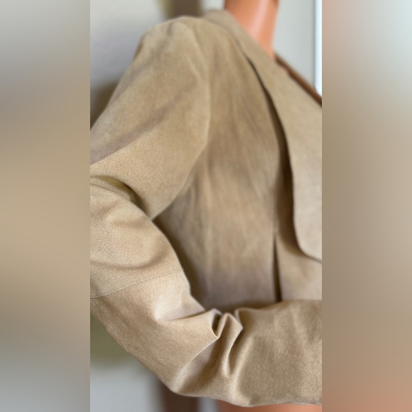 Soia & Kyo Tan Women's Blazer - Picture 2 of 15